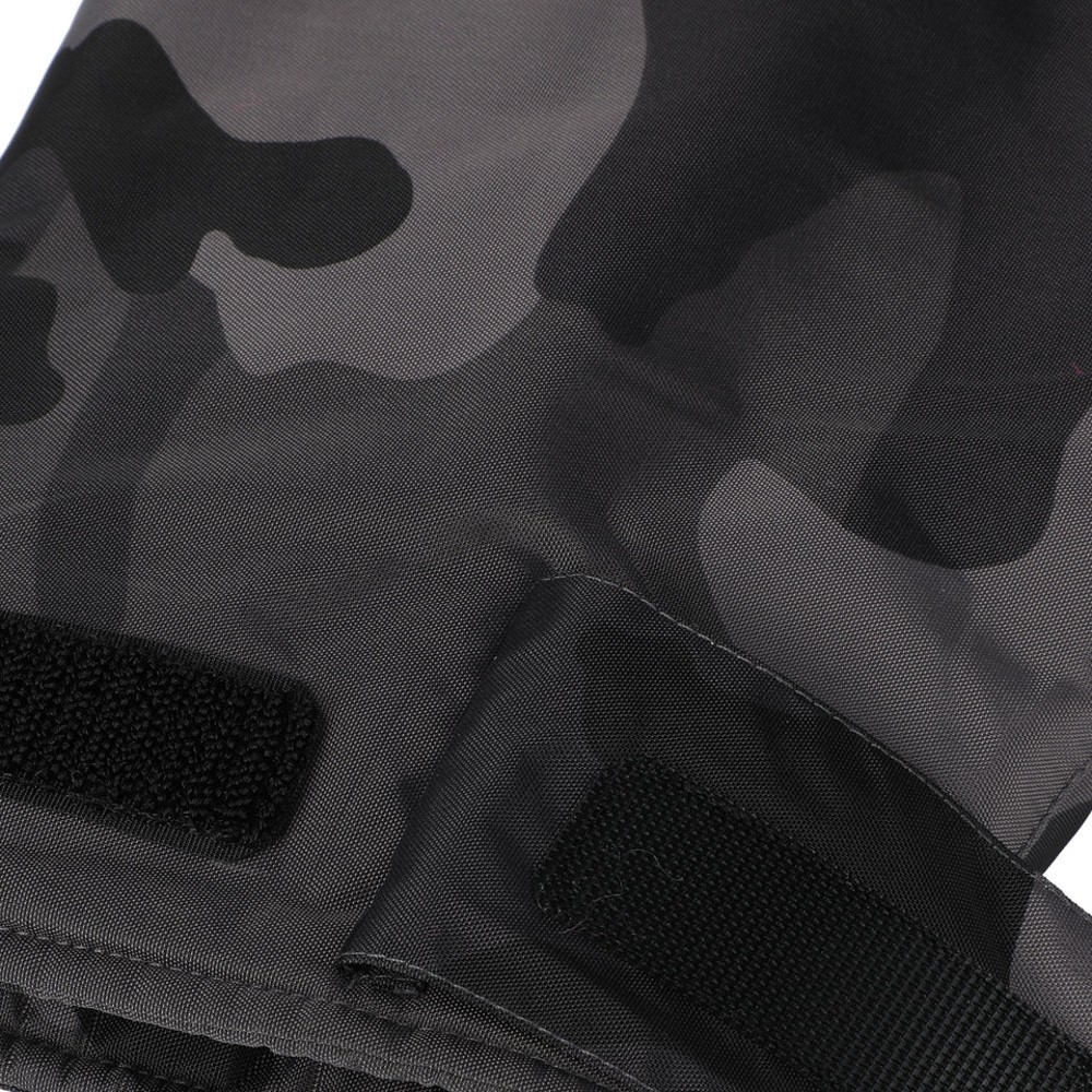 Adjustable cuffs with built‑in gloves